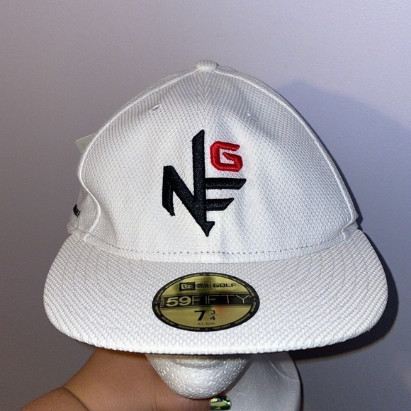 New Era Other - New Era Golf White Embroidered Hat Size 7 3/4